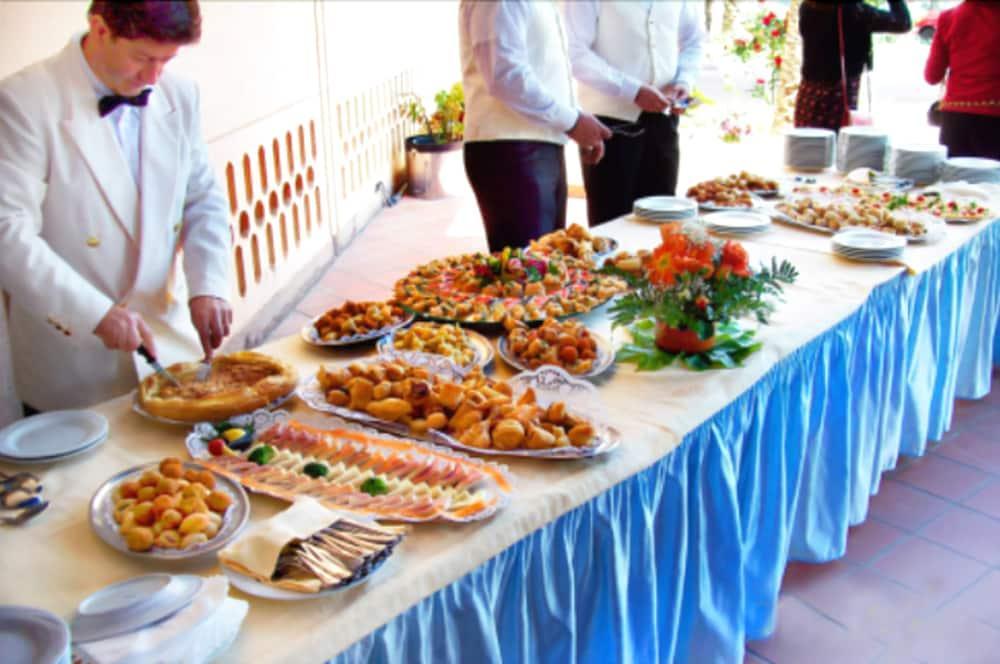 Park Hotel Baia Domizia Ngoại thất bức ảnh