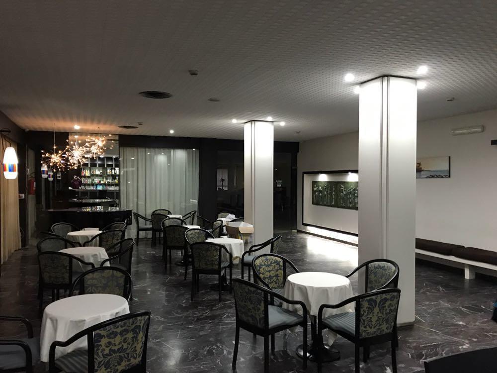 Park Hotel Baia Domizia Ngoại thất bức ảnh
