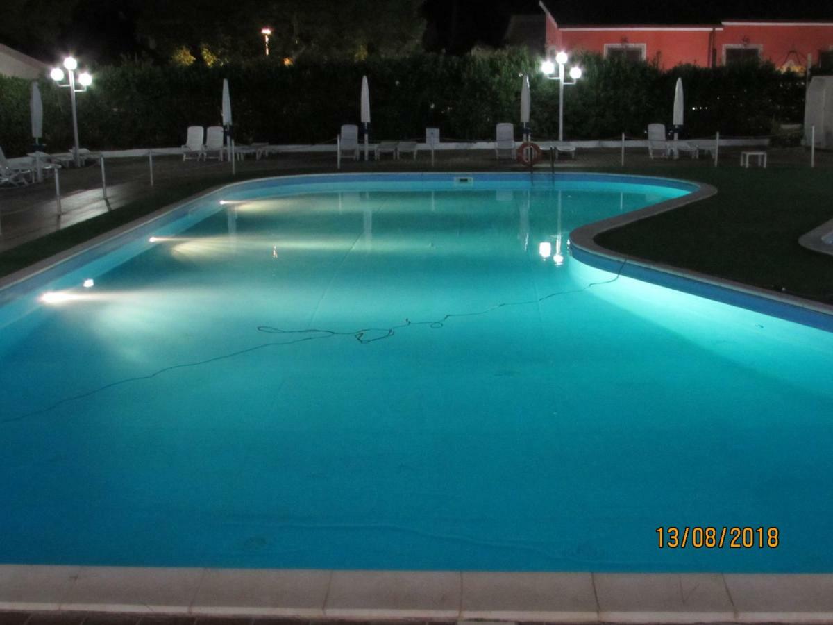 Park Hotel Baia Domizia Ngoại thất bức ảnh